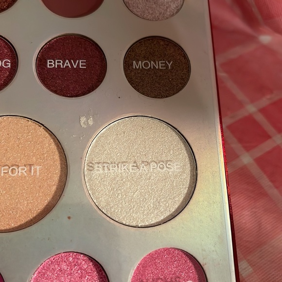 🎈SALE🎈🎀#55.MAKEUP XXL67-COLOR RED EYESHADOW PALETTE🎀 - Picture 13 of 17